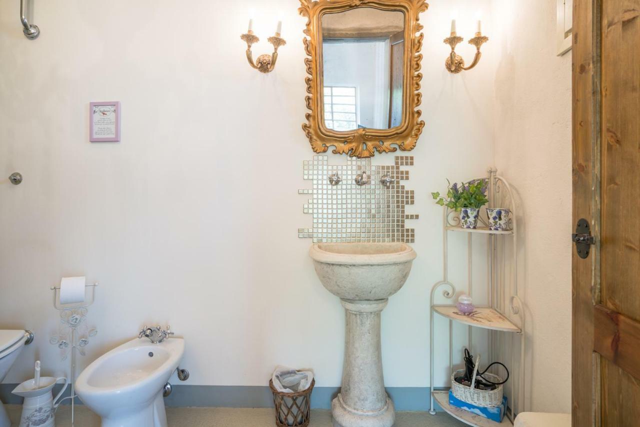 B&B Rosso Baccara Montevettolini エクステリア 写真