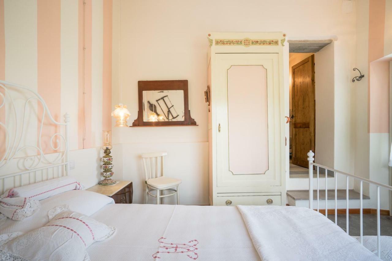 B&B Rosso Baccara Montevettolini エクステリア 写真